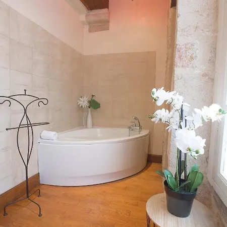 La Tonnellerie * Бон